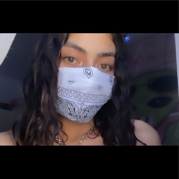 Hand Crafted Accessories - face mask (bandana)